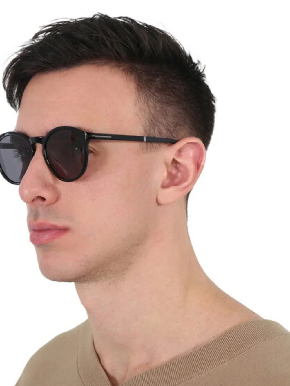 Tom Ford model ft1021